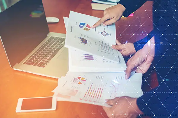 朝阳大学何颖简介照片